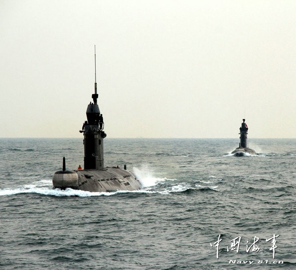 Tàu ngầm Trung Quốc trên Biển Đông. Nguồn ảnh: Navy.81.cn