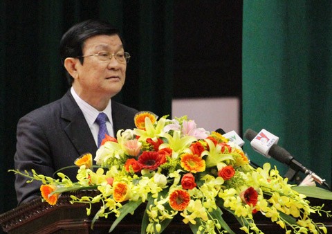 Chủ tịch nước Trương Tấn Sang gửi thư chúc mừng ngành Giáo dục nhân dịp đón năm học mới 2012 - 2013.