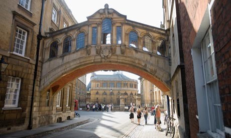 Đại học Oxford của Anh, đứng thứ hai trong bảng xếp hạng do Times Higher Education xếp hạng. Ảnh: Grant Faint / Getty Images