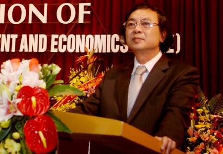 Hiệu trưởng Trường ĐH Kinh tế quốc dân Hà Nội Nguyễn Văn Nam (Ảnh: NEU)