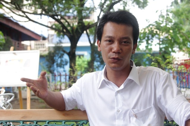 Thầy Trịnh Tuấn - Giáo viên Trường quốc tế Hà Nội V.I.P. Ảnh Xuân Trung