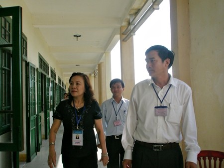 Thứ trưởng Bộ GD&ĐT Nguyễn Thị Nghĩa thanh tra tại một số Hội đồng thi.