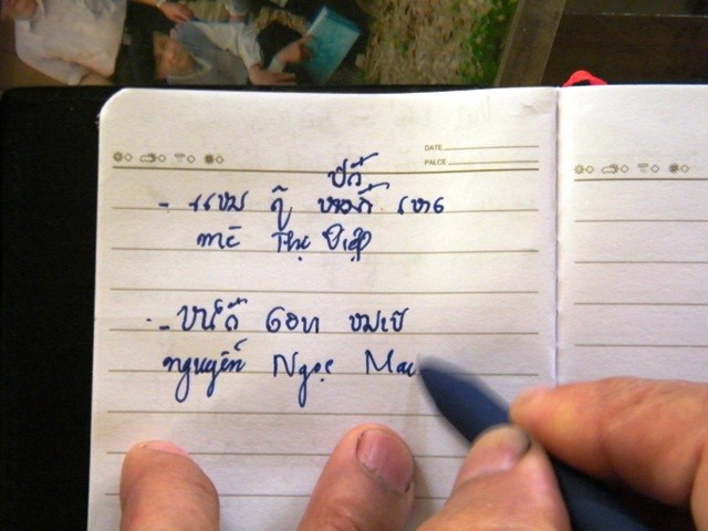 Với những người không hiểu về văn hóa Thái thì rất khó để học chữ.