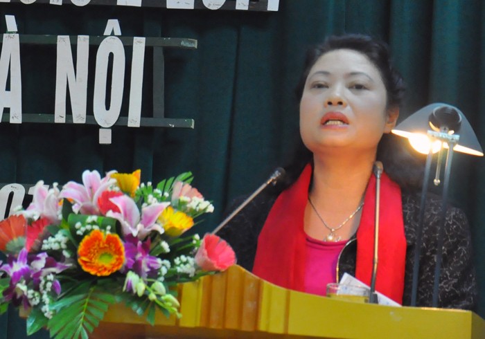 Phó giám đốc Sở GD&amp;ĐT Hà Nội Phạm Thị Hồng Nga phát biểu chỉ đạo Hội nghị tổng kết.