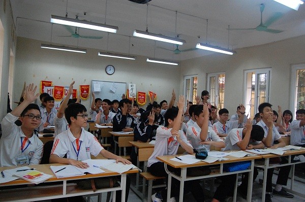 Những lớp học sinh đầu tiên của chương trình thí điểm mô hình trường công chất lượng cao. Ảnh Xuân Trung