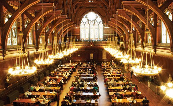 Sinh viên Đại học Harvard trong giờ tự học tại trường.