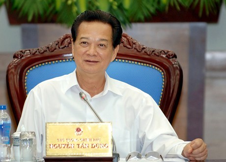 Thủ tướng Nguyễn Tấn Dũng, Chủ tịch Ủy ban chủ trì phiên họp phiên họp Ủy ban Quốc gia Đổi mới giáo dục và đào tạo chiều nay.