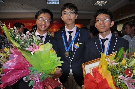 Việt Nam đã giành được 213 Huy chương Olympic Toán học ảnh 1