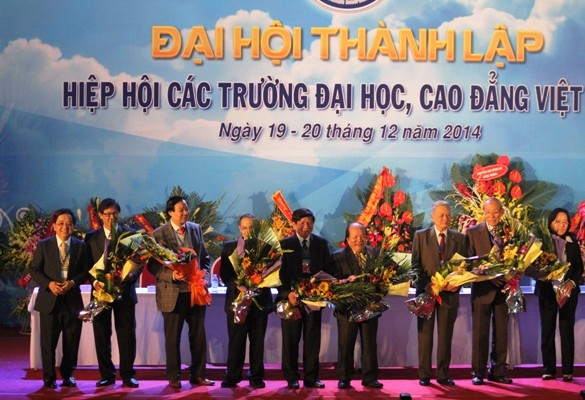 Hiệp hội các trường Đại học, Cao đẳng Việt Nam chính thức được thành lập, đáp ứng nguyện vọng của nhiều cơ sở giáo dục đại học trong cả nước.