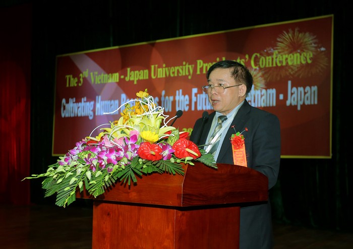 Thứ trưởng Bộ GD&amp;ĐT Bùi Văn Ga đánh giá cao sự hợp tác về giáo dục đại học giữa hai nước trong thời gian qua.