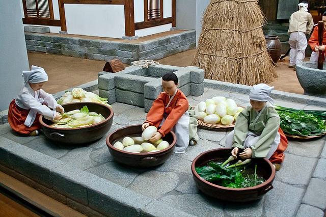 Các mô hình trưng bày trực quan tại các bảo tàng giúp học sinh dễ hiểu về lịch sử Hàn Quốc