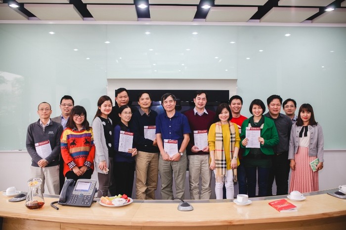 Lễ ra mắt tạp chí Giáo dục Đại học Quốc Tế bản tiếng Việt tại ĐH FPT.