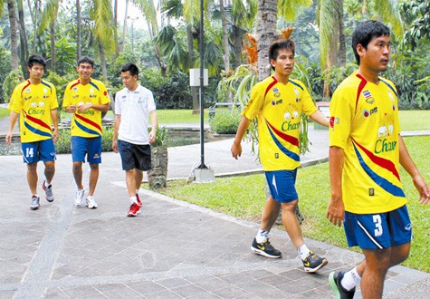Thắng U.23 Campuchia là điều bắt buộc với các học trò của ông Prapol
