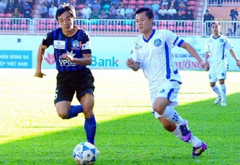 Tiền vệ đội trưởng của CLB Hà Nội, Phạm Thành Lương bị treo giò một trận do đã nhận đủ 3 thẻ vàng