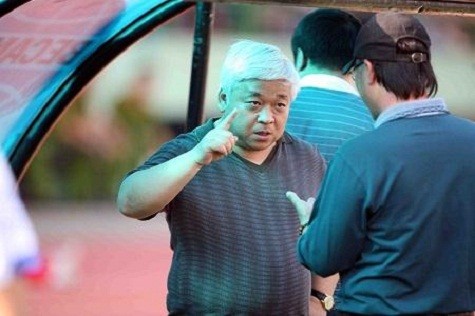 Bầu Kiên khiến NHM thất vọng khi không ‘trả tự do’ cho cầu thủ Đinh Thanh Trung