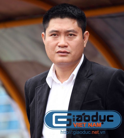 Bầu Thụy tuyên bố sẽ chiêu mộ hậu vệ Huỳnh Quang Thanh và tiền đạo Samson Kayode. Ảnh: Quang Minh
