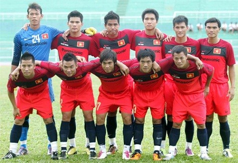 Đội tuyển Việt Nam tiếp tục tăng 1 bậc, xếp hạng 97 thế giới