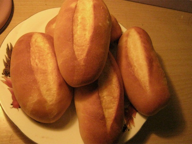 3. Bánh mì : Bánh mì được nướng chín tại nhiệt độ 165oC