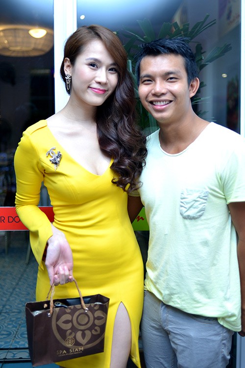 Thái Hà và người bạn thân - stylist Đỗ Long.