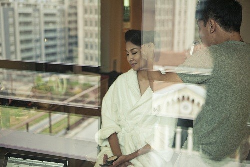 Cùng với những ngôi sao thế giới khác tới tham dự Milan Fashion Week, người đẹp Việt Nam được ưu ái lưu trú tại khách sạn 5 sao Hilton.