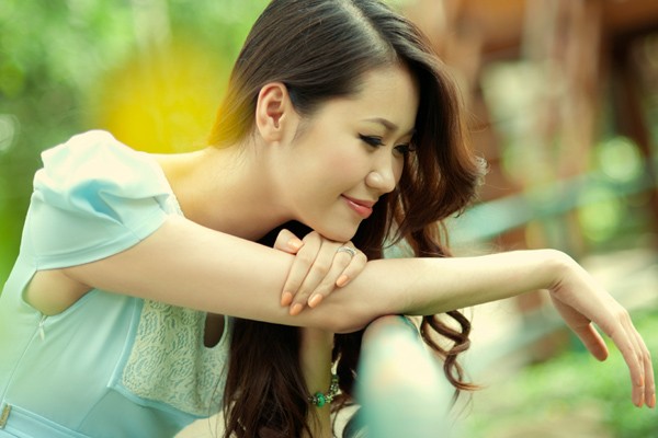 Hoa hậu Dương Thùy Linh là khách mời của Rubic Chat chủ đề "Nghề dự tiệc".