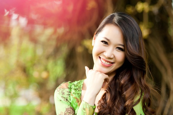 Có thể nói, Dương Thùy Linh là 1 người đẹp đa năng khi cô "kiêm" rất nhiều nghề.