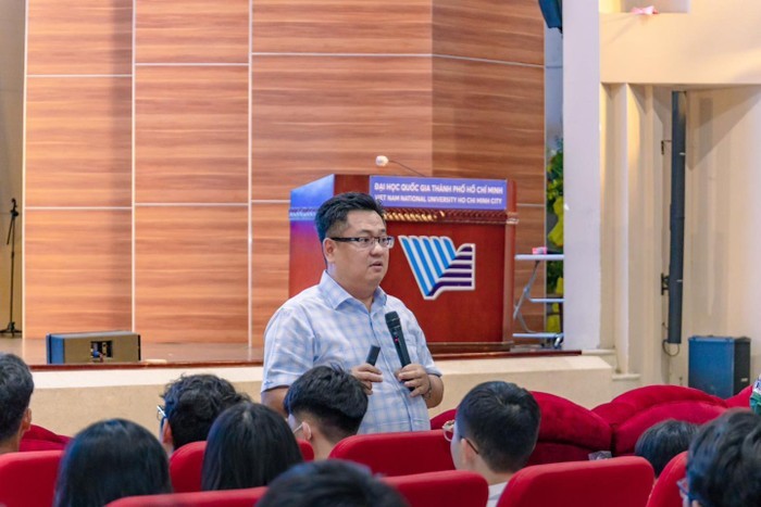 Tiến sĩ Nguyễn Tấn Trần Minh Khang, Phó hiệu trưởng Trường Đại học Công nghệ thông tin - Đại học Quốc gia Thành phố Hồ Chí Minh. Ảnh: website nhà trường