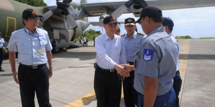 Tổng Thư ký Hội đồng An ninh Quốc gia Hồ Vị Chân đổ bộ trái phép lên đảo Ba Bình