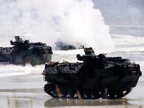 Thủy quân lục chiến Đài Loan diễn tập đổ bộ
