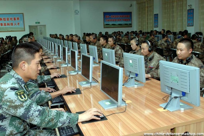 Các chuyên gia công nghệ thông tin của quân đội Trung Quốc