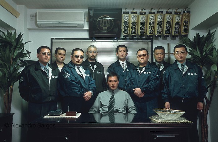 Các thành viên trong tổ chức Yakuza Inagawa-kai ở Nhật Bản