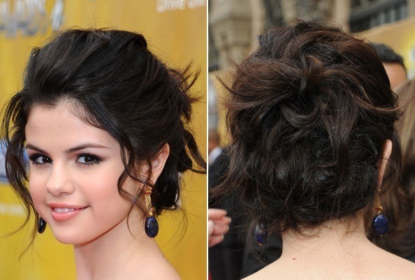 Selena Gomez cô nàng được mệnh danh là nữ hoàng thời trang luôn có những kiểu tóc rất tinh tế.