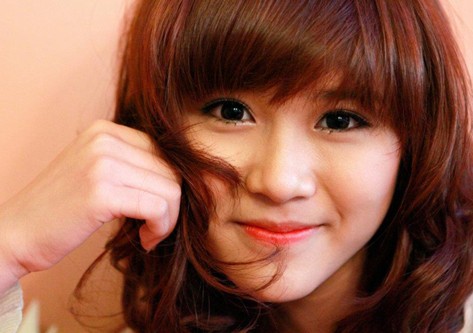 Lê Hà Vân là một hot girl xinh đẹp, học lớp 9 Trường Quốc tế Việt Úc