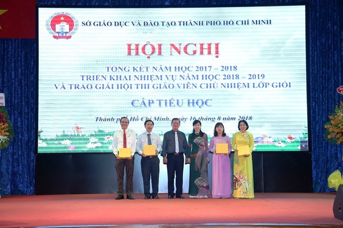 Lễ tổng kết năm học 2017-2018 cấp tiểu học của Sở Giáo dục và Đào tạo thành phố Hồ Chí Minh, ảnh chỉ mang tính minh họa, nguồn: edu.hochiminhcity.gov.vn.