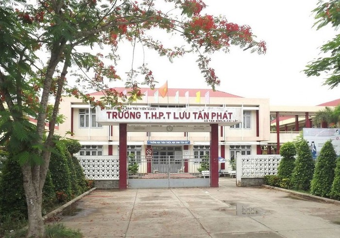 Trường Trung học phổ thông Lưu Tấn Phát. (Ảnh: trungcapthuysan.edu.vn)