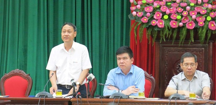 Ông Nguyễn Anh Dũng thông tin về tình hình đảm bảo cung ứng điện dịp hè năm 2018. ảnh: Đỗ Thơm.