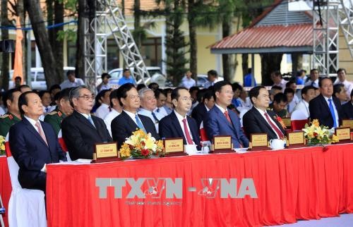 Chủ tịch nước Trần Đại Quang, các đồng chí lãnh đạo, nguyên lãnh đạo Đảng, Nhà nước dự Lễ kỷ niệm. (Ảnh: TTXVN)