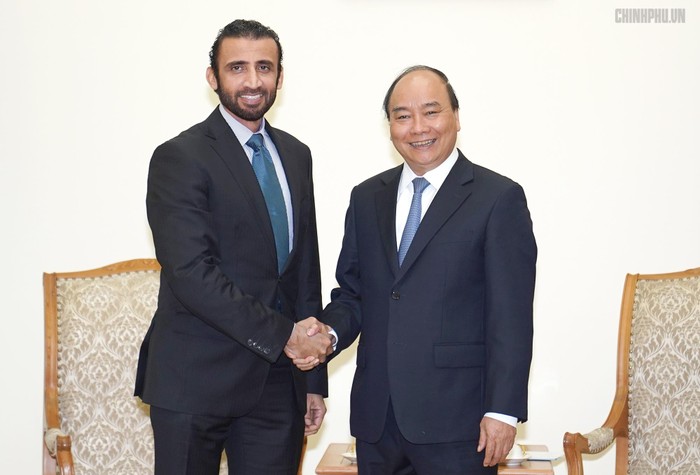 Thủ tướng Nguyễn Xuân Phúc tiếp Tổng Giám đốc điều hành Tập đoàn Đầu tư Dubai. Ảnh: VGP