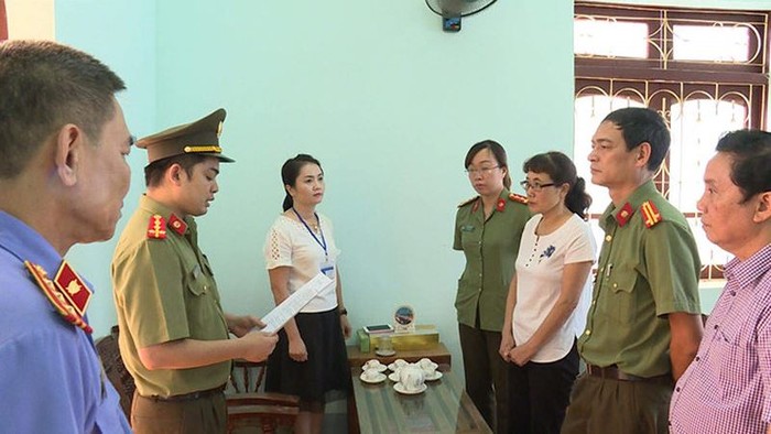 Nhiều cán bộ ngành giáo dục Sơn La bị khởi tố bị can, bắt tạm giam vì liên quan đến sai phạm tại kỳ thi trung học phổ thông Quốc gia tại tỉnh Sơn La. Ảnh: Bộ Công an.