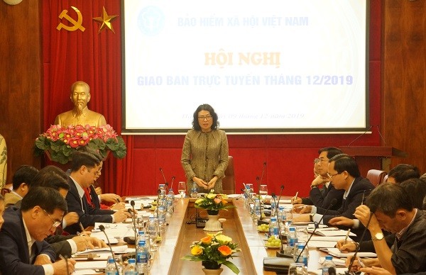Thứ trưởng, Tổng Giám đốc Bảo hiểm xã hội Việt Nam Nguyễn Thị Minh phát biểu tại Hội nghị. Ảnh: baohiemxahoi.gov.vn