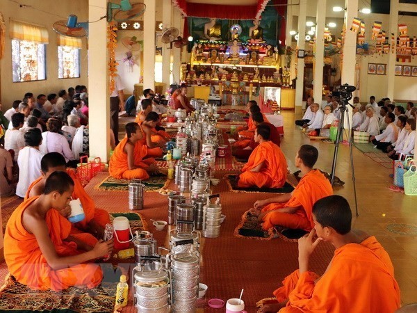 Thủ tướng gửi Thư chúc mừng đồng bào Khmer dịp Tết cổ truyền Chôl Chnăm Thmây. Ảnh minh họa: TTXVN