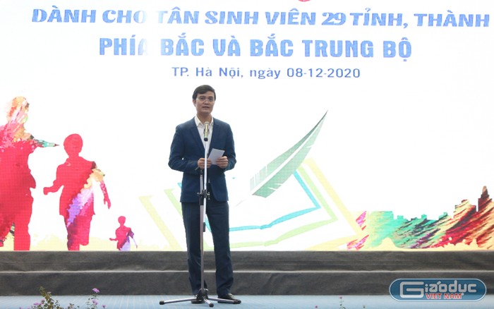 Ông Bùi Quang Huy – Bí thư thường trực Trung ương đoàn Thanh niên cộng sản Hồ Chí Minh phát biểu tại buổi lễ. Ảnh: Trung Dũng