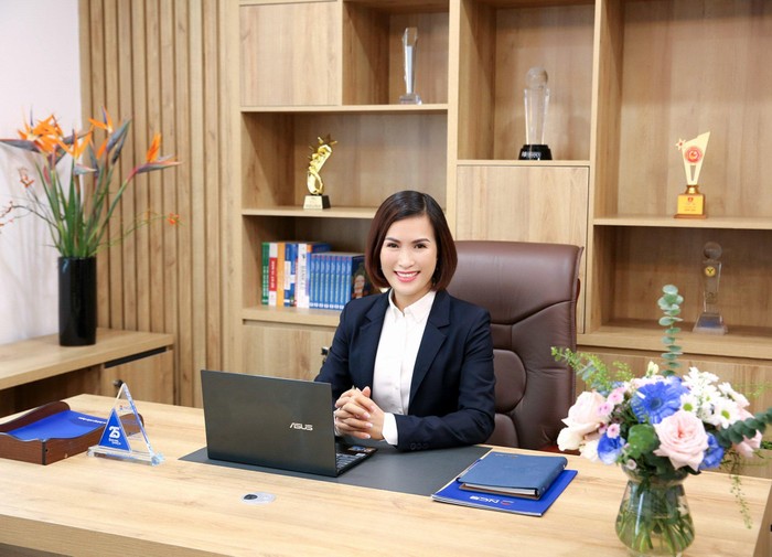 Bà Bùi Thị Thanh Hương – Tân Chủ Tịch Hội Đồng Quản Trị Ngân hàng thương mại cổ phần Quốc dân (NCB).