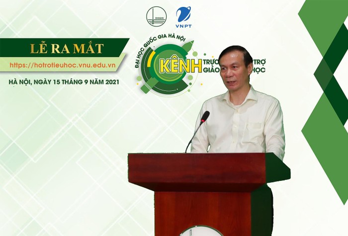 Hiệu trưởng Trường Đại học Giáo dục, thầy Nguyễn Quý Thanh phát biểu.