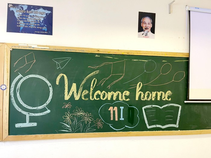 Những lời chào mừng của các thầy cô gửi đến các học sinh thân yêu. Trở lại trường là trở lại nhà.