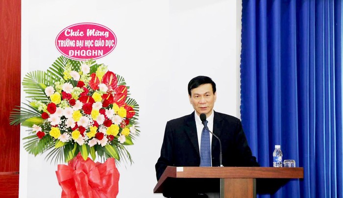 GS.TS. Nguyễn Quý Thanh – Hiệu trưởng Trường ĐH Giáo dục phát biểu.