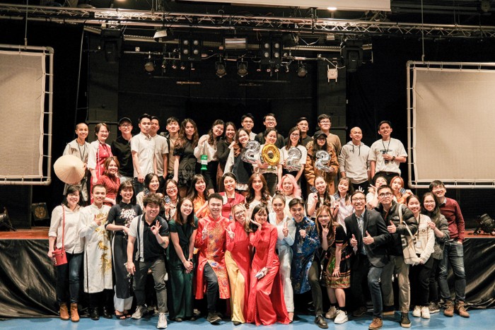 Chương trình là cơ hội để gắn kết sinh viên Việt Nam học tập và sinh sống tại thành phố Sheffield cũng như quảng bá văn hoá Việt Nam đến đông đảo bạn bè quốc tế. Ảnh: Ban tổ chức cung cấp