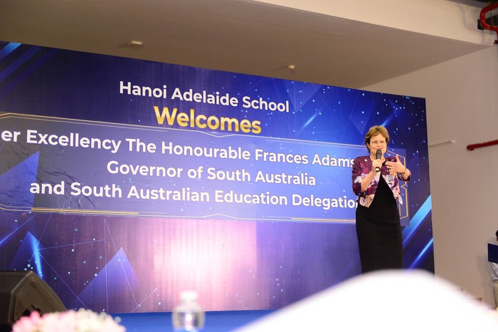 Bà Frances Adamson AC nhấn mạnh tầm quan trọng của lĩnh vực giáo dục đối với Việt Nam, cũng như Úc.