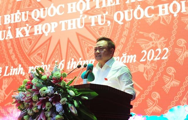 Chủ tịch UBND thành phố Hà Nội Trần Sỹ Thanh phát biểu tại buổi tiếp xúc cử tri huyện Mê Linh. Ảnh: vtv.vn