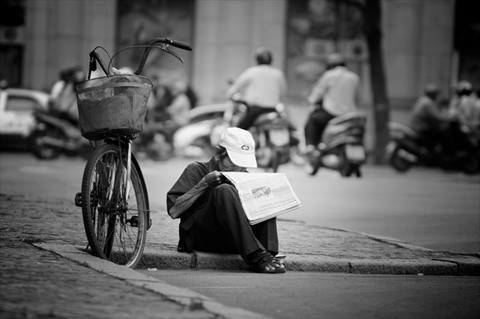 Độc giả Trần Thái Hiển chia sẻ bộ ảnh chụp Sài Gòn với những khoảng thời gian nối tiếp, diễn tả nét đặc trưng của một thành phố trẻ.